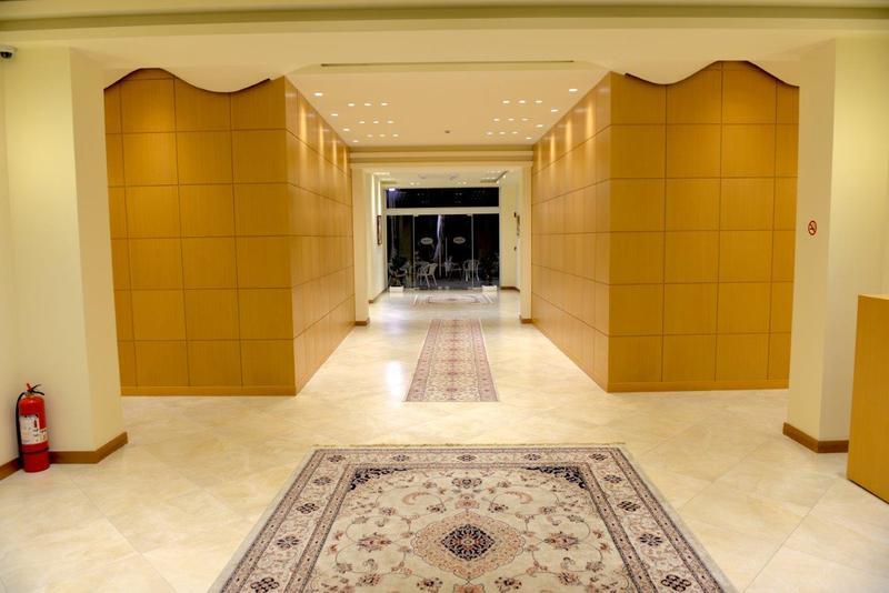 Grand White City Hotel Berat Exterior foto